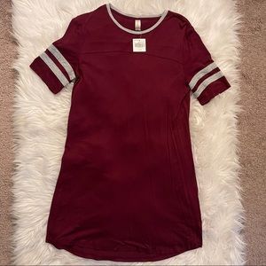 🔴SOLD🔴 Altar’d State Wine and Gray T-Shirt Dress